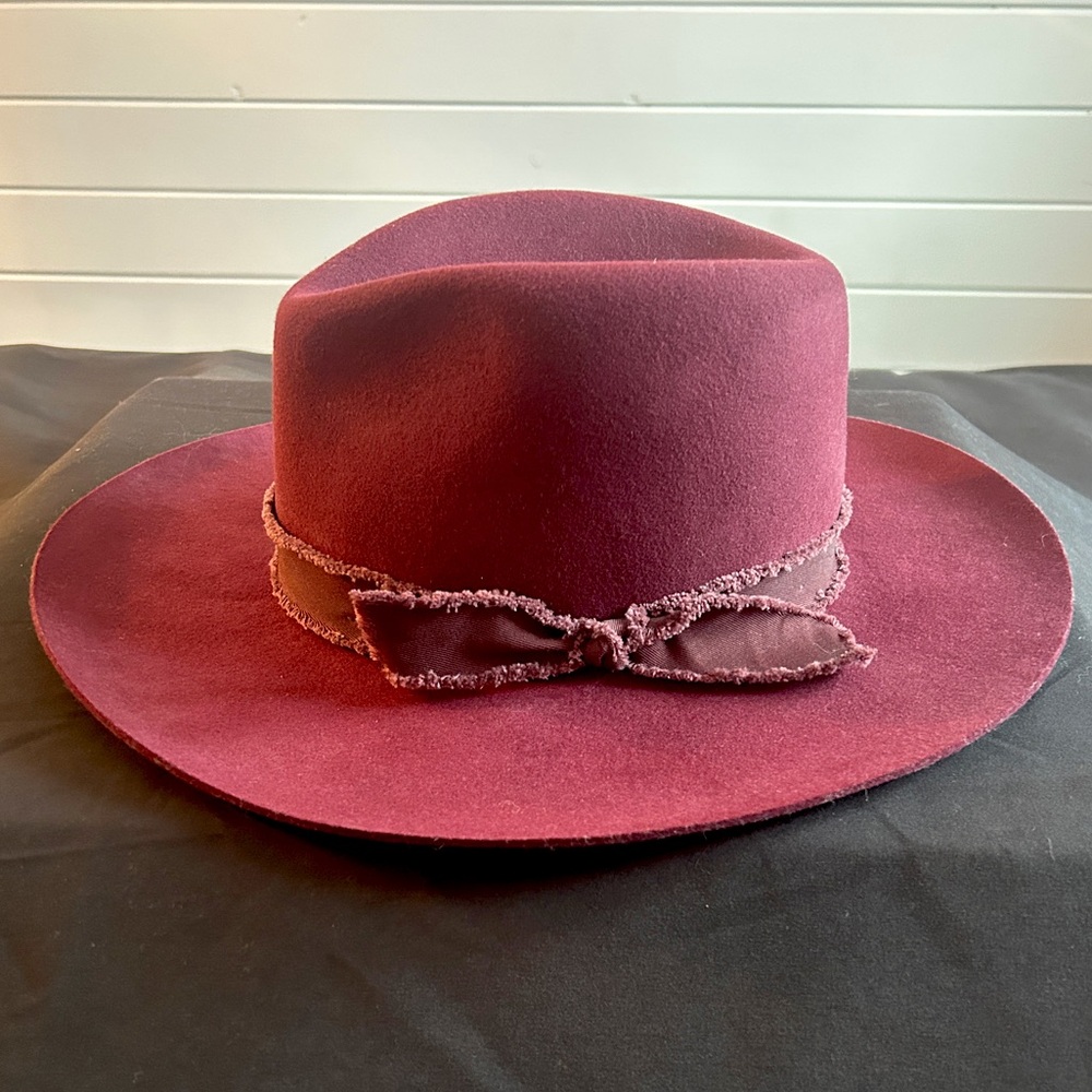 Gigi Pip Hannah Fedora size M/L